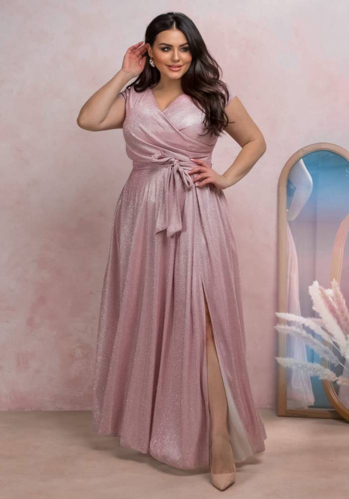 02024. AMANDA LUX BRUDNY RÓŻ